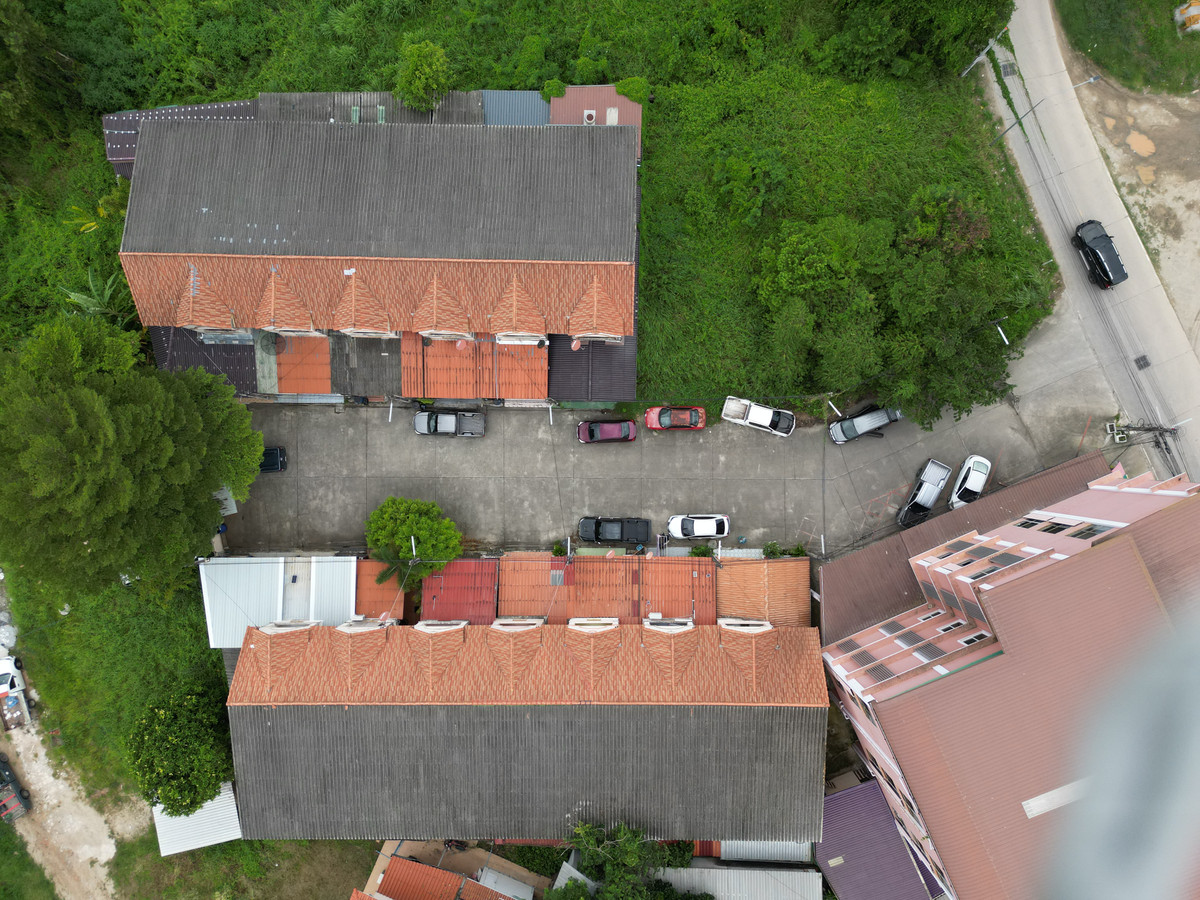 ขายทาวน์โฮมระยอง : #ขายทาว์นเฮาส์ #เมืองระยอง 26 ตรว. 3 นอน 2 น้ำ 2 จอด #ขายถูก 1.89 ล้าน สภาพพร้อมอยู่ ที่ตั้งตำบลทับมา ใกล้ถนนสุขุมวิท ติดถนนนครระยอง3 ซอยแหลมหิน-หนองมะหาด