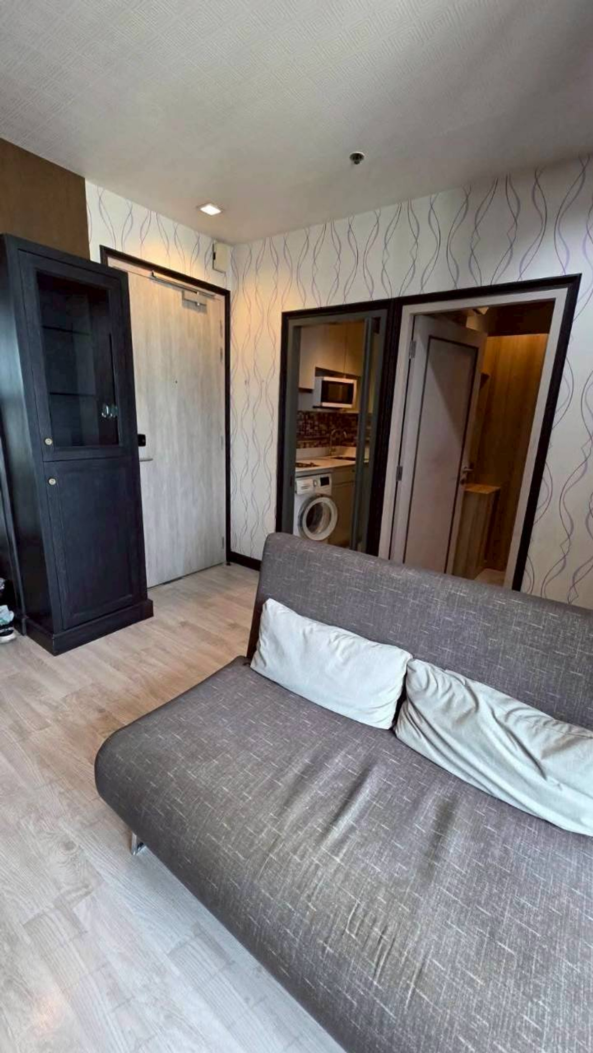 For RentCondoRama9, Petchburi, RCA : ✅ IDMB129 ✅ Line : @p2nproperty