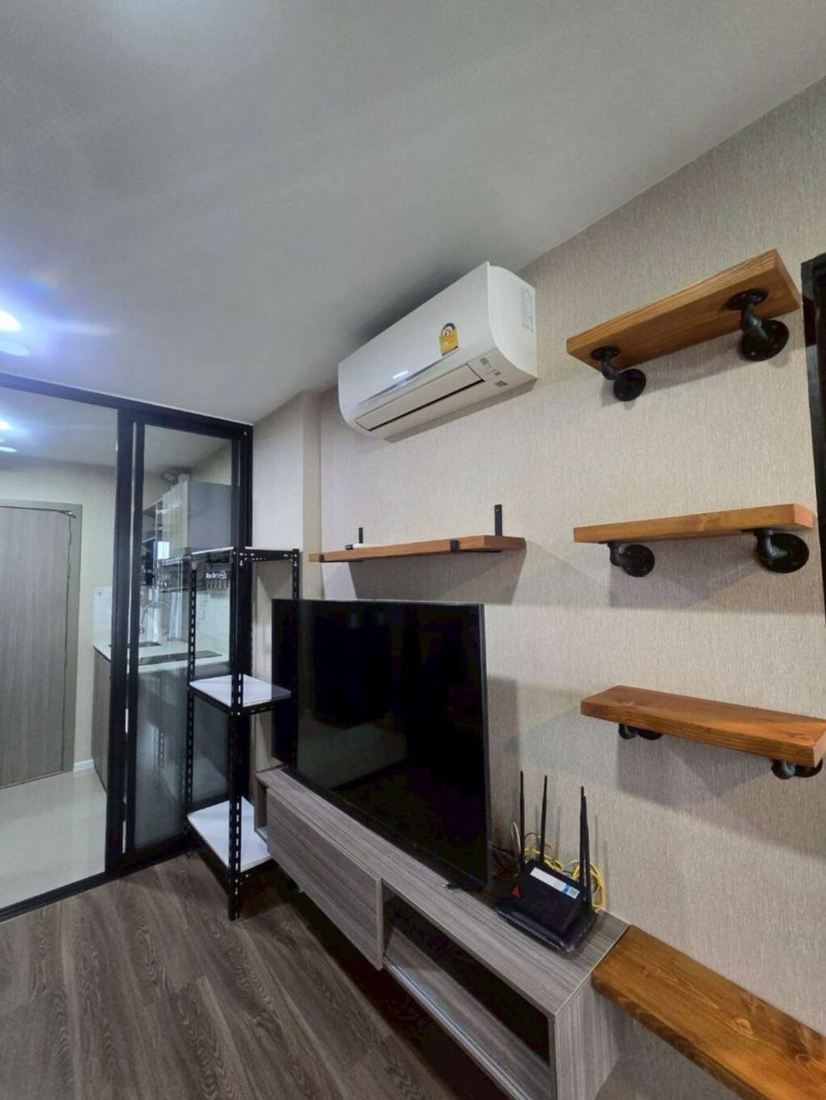 For RentCondoNawamin, Ramindra : For Rent The Origin Ramintra 83 Station (Km.9) Unit 565/56