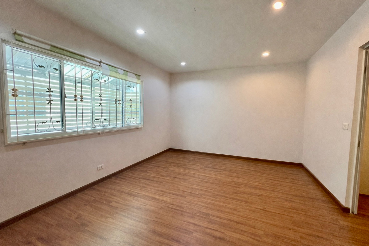 For SaleTownhomePattanakan, Srinakarin : For Sale: 3-Storey Townhome at Villette City Pattanakarn | South-Facing | Prime Location with Easy Access