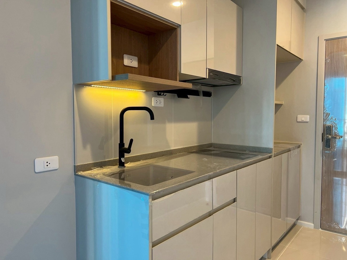 For SaleCondoSukhumvit, Asoke, Thonglor : 2-bedroom corner condo for sale at Culture Thonglor below contract price near BTS Thonglor 350 meters with unblocked Ekamai view