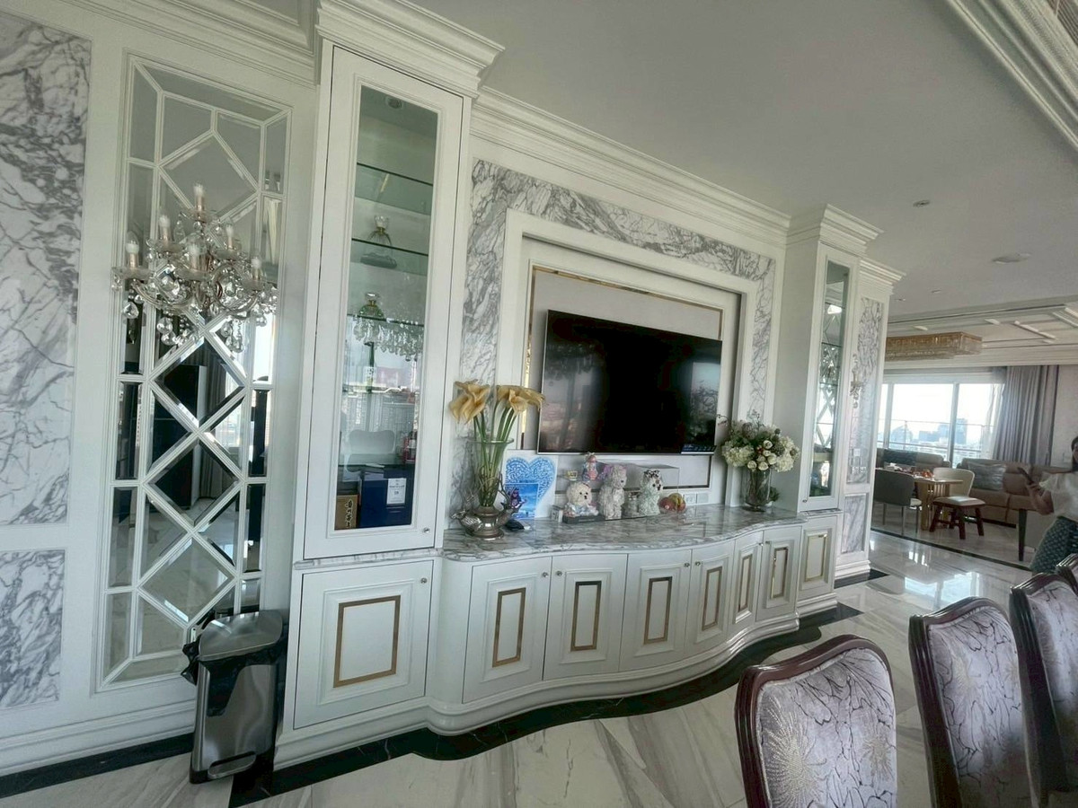 ให้เช่าคอนโดพระราม 9 เพชรบุรีตัดใหม่ RCA : LTH14580 – Penthouse for Rent | Q Asoke | 274.74 sqm | 5 Beds 6 Baths | Near MRT Phetchaburi | 230K/Month | เพนท์เฮ้าส์ให้เช่า คิว อโศก