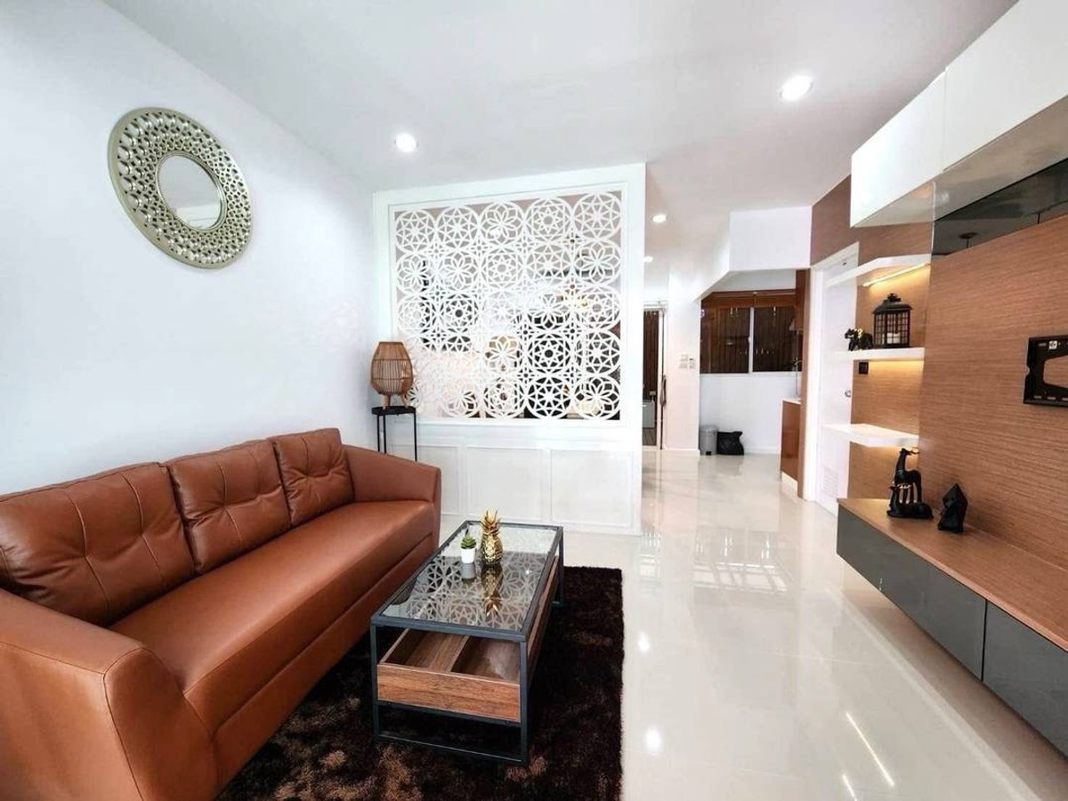 ให้เช่าทาวน์โฮมพัฒนาการ ศรีนครินทร์ : Patio Pattanakarn 38