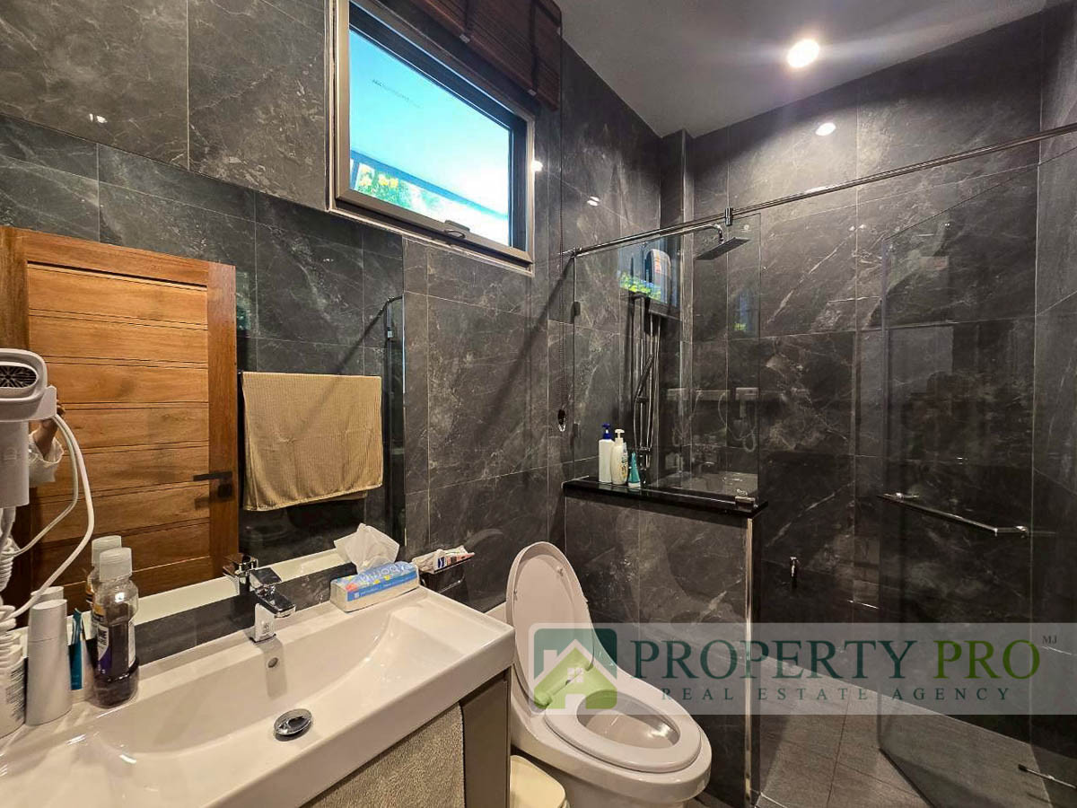 For RentHousePattanakan, Srinakarin : House for Rent Pattanakarn 38, 1-Storey House 3 Bedroom 230 Sqw 310 Sqm middle of Pruksa Avenue Fully Furnished Near Onnut, Srinakarin, Huamak : MJ26R-004