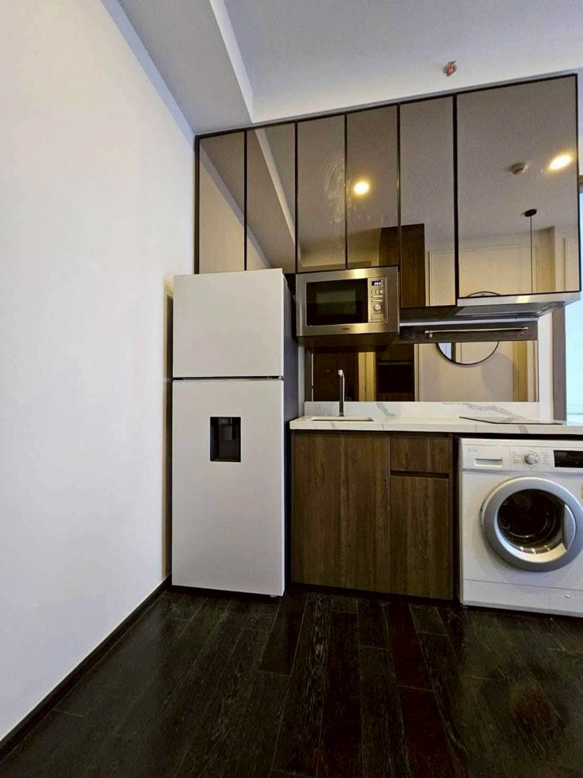 For RentCondoSukhumvit, Asoke, Thonglor : ✅ PORTL120 ✅ Line : @p2nproperty