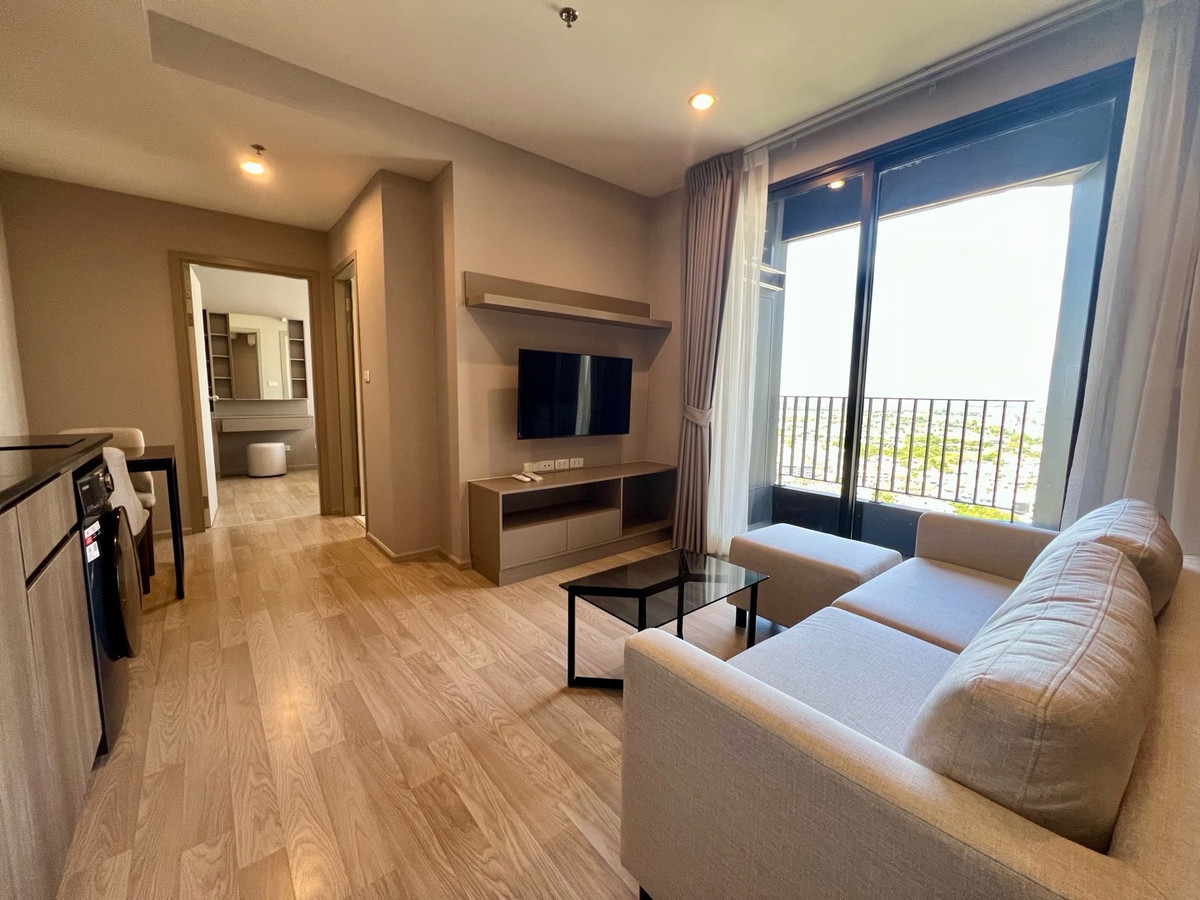 ให้เช่าคอนโดบางนา แบริ่ง ลาซาล : ห้องใหม่ ให้เช่า 1ห้องนอนใหญ่ แต่งครบ 42 ตร.ม. 