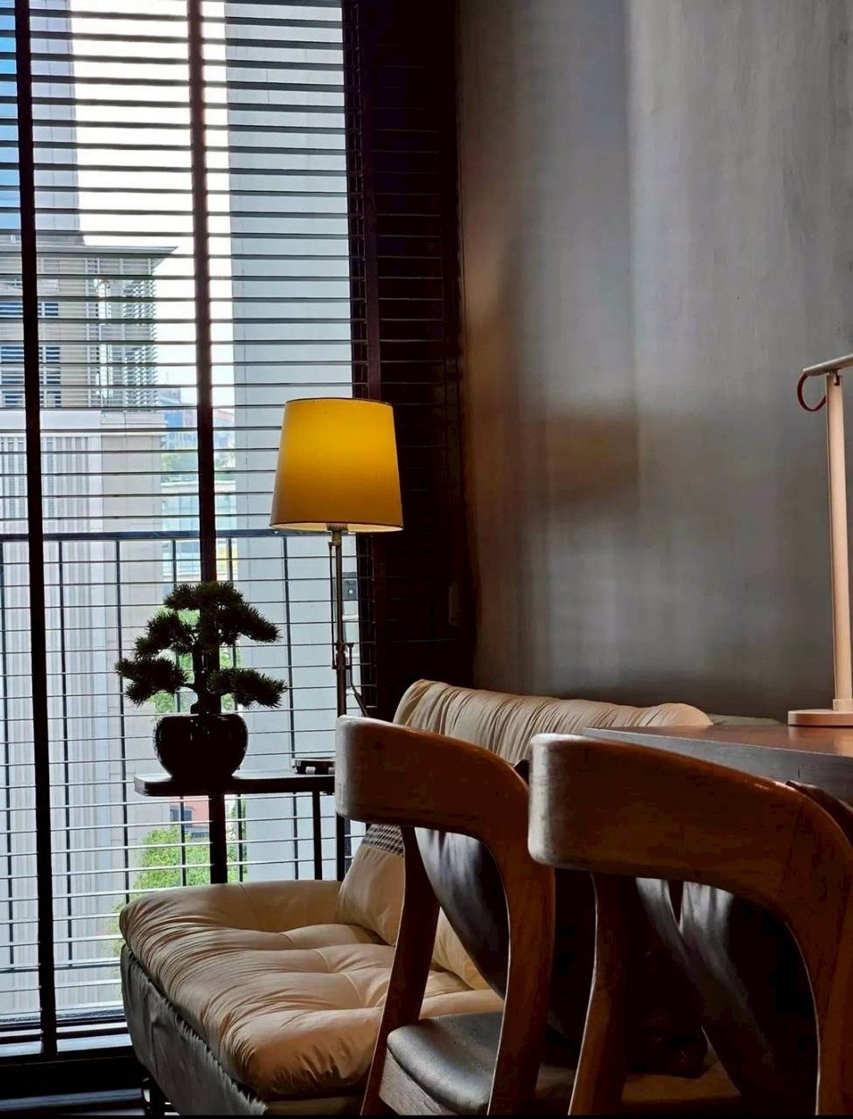 For RentCondoSukhumvit, Asoke, Thonglor : ✅ EDSK122 ✅ Line : @p2nproperty