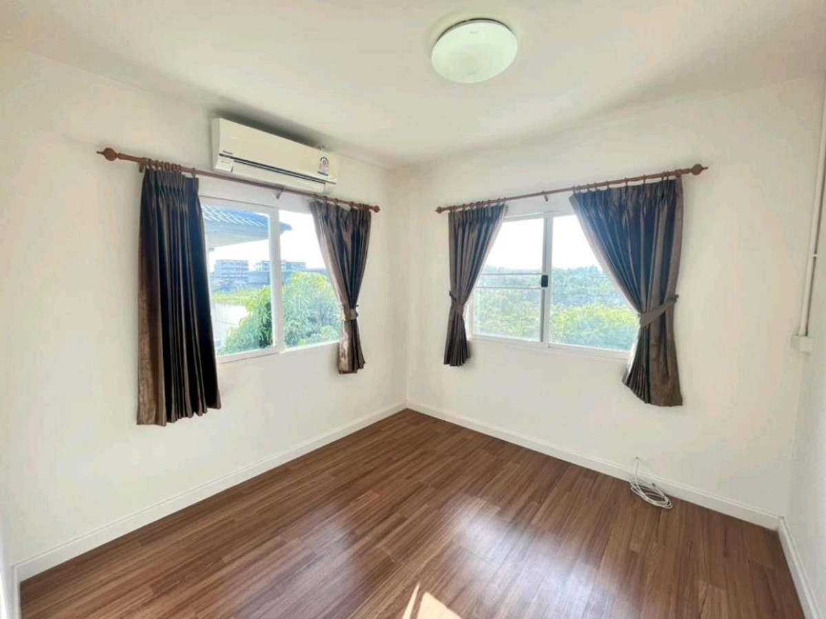 ให้เช่าบ้านนวมินทร์ รามอินทรา : 🦮🐾 Pet Friendly บ้านเดี่ยวทำเลศักยภาพ บรรยากาศสงบ เป็นส่วนตัว หลังบ้านโล่งไม่ชนใคร 🌿 ลมดี ร่มรื่น ใกล้สโมสรส่วนกลาง