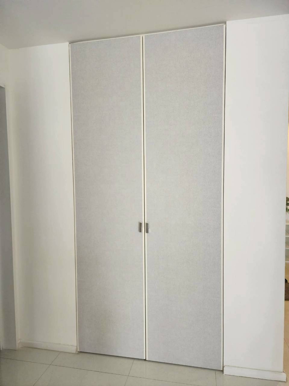 For RentCondoSathorn, Narathiwat : ✅ BKST111 ✅ Line : @p2nproperty