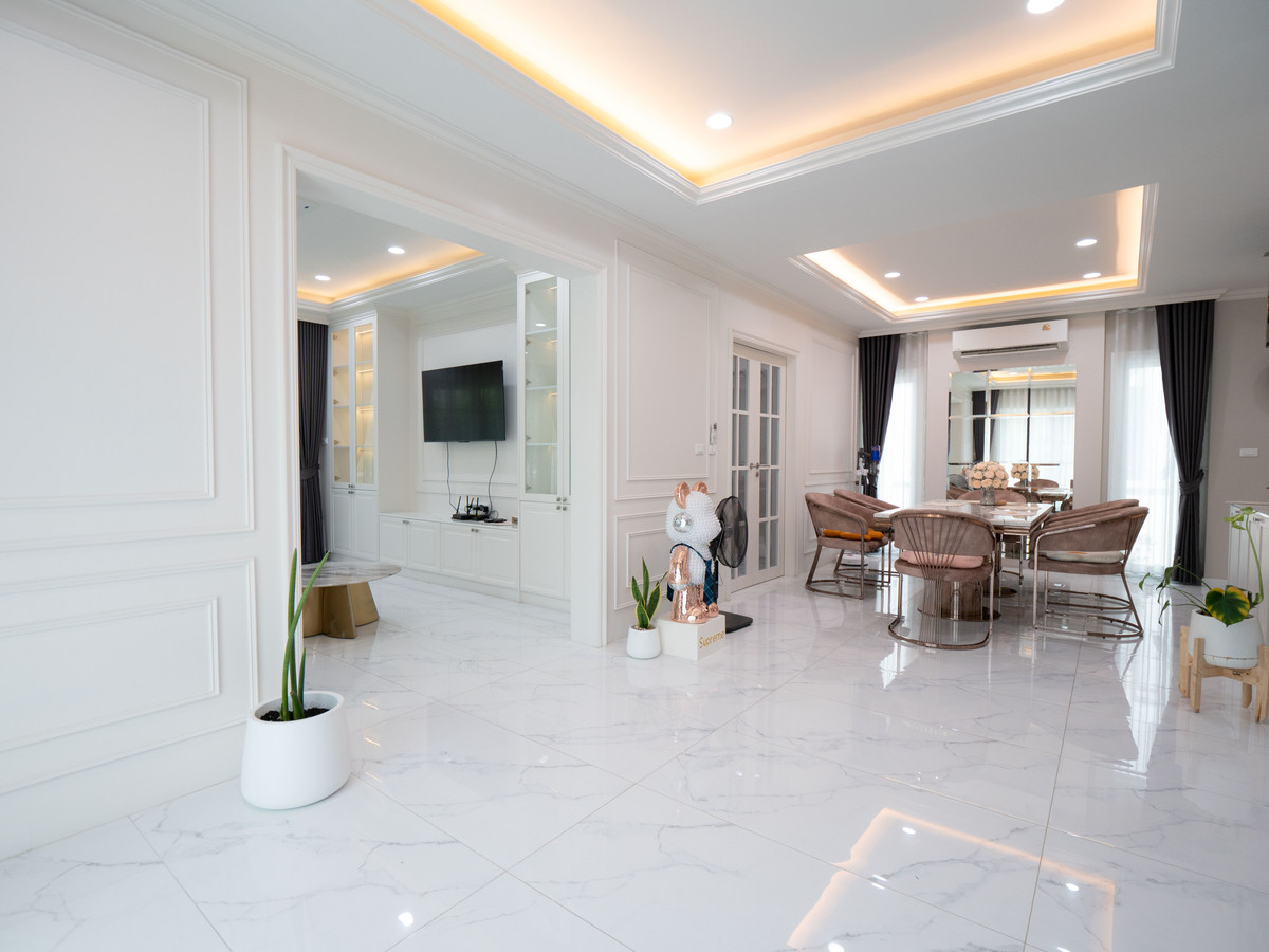 ขายบ้านพระราม 2 บางขุนเทียน : #ขายบ้านเดี่ยว #ขายคฤหาสน์หรู #แปลงมุม #บิ้วอินตกแต่งสวยทั้งหลัง พร้อมอยู่ โครงการซื่อตรง พรีเมี่ยม ไอแอม พระราม 2 – แสมดำ Suetrong I AM