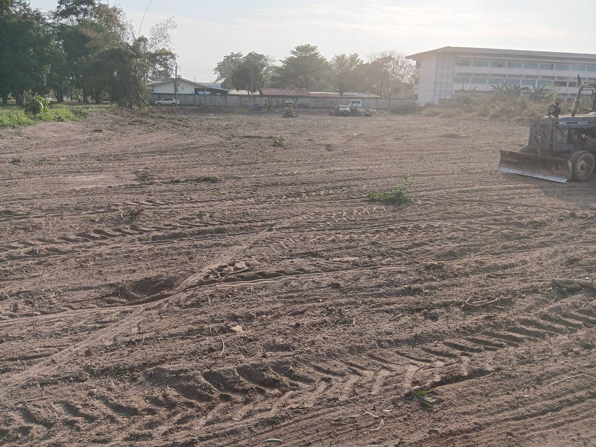 ขายที่ดินสระบุรี : ขายที่ดินเปล่า  100 , 130 , 154 , 340 ตรว ติดโรงเรียนอนุบาลวิหารแดง เดินทางสะดวก  ชุมชุม ถมดินแล้วพร้อมปลูกบ้าน