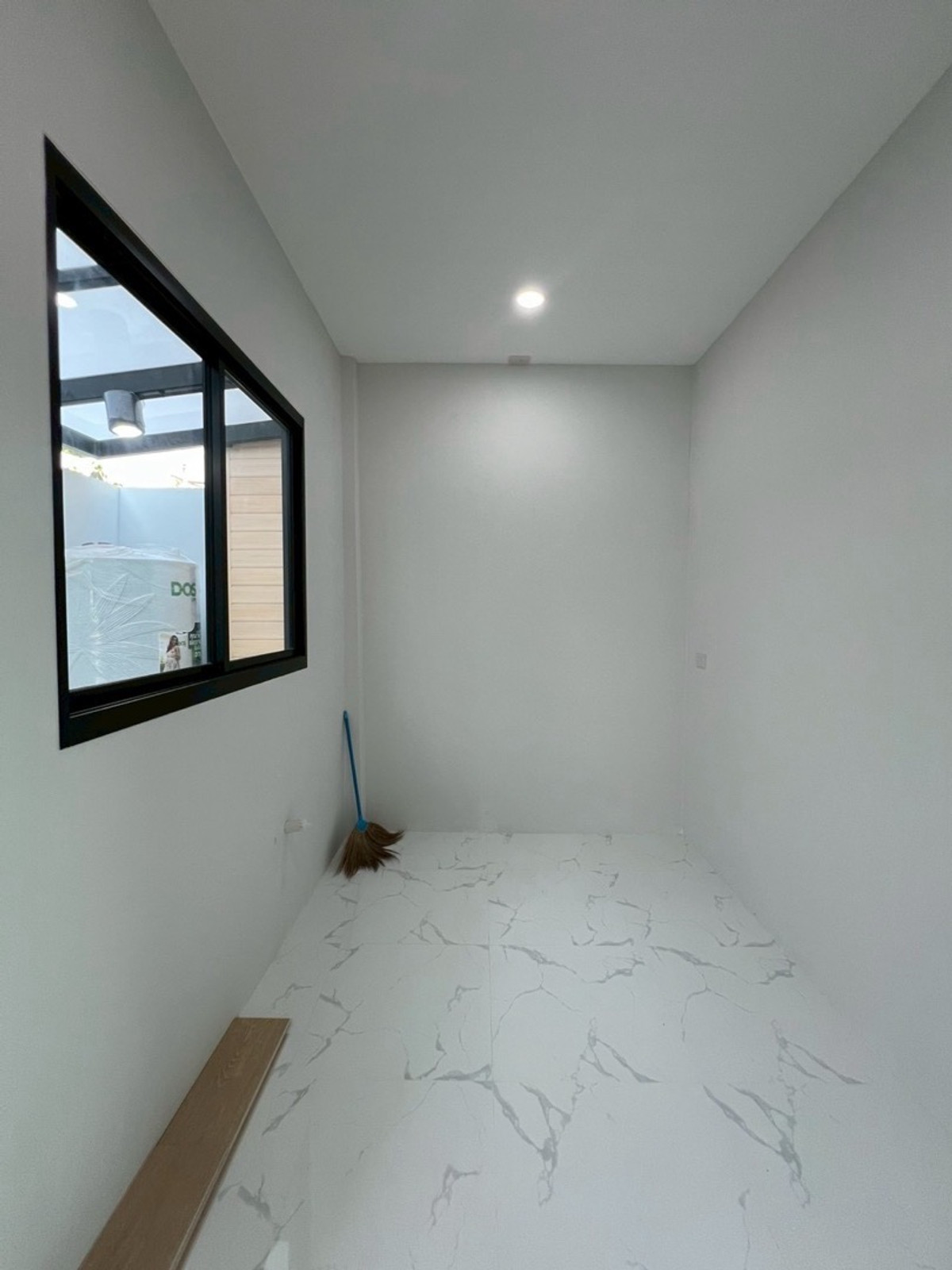 For SaleHouseKaset Nawamin,Ladplakao : Single house for sale, large area, city location, can enter and exit in many ways. Kaset-Nawamin location Soi Prasertmanukit 46