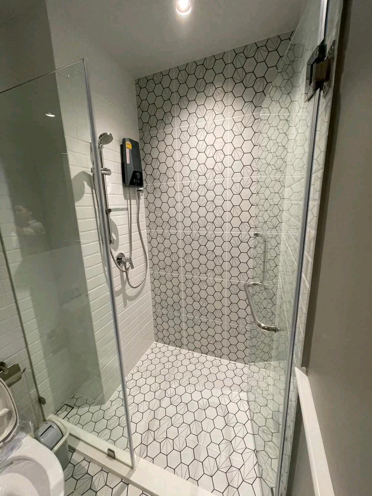 ให้เช่าคอนโดท่าพระ ตลาดพลู วุฒากาศ : 🔥 คอนโด High Rise ติด BTS แบบ 0 เมตร ใจกลางตลาดพลู เดินทางเข้าเมืองสะดวกสุด ๆ