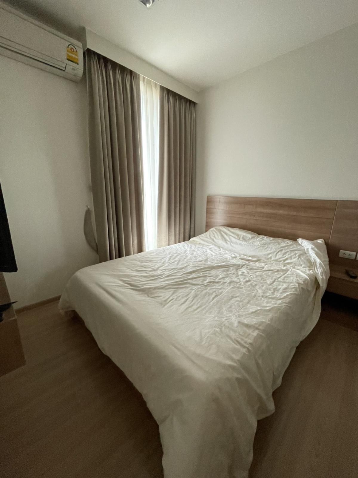 For RentCondoSapankwai,Jatujak : 24/03/2026, Luxury condo Rhythm Phahol - Ari 1 bedroom 18,000 baht/month
Near BTS Ari with swimming pool and fitness center available! 0642748883