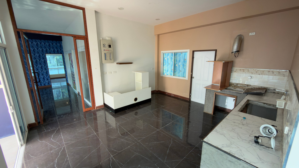 ขายบ้านเลียบทางด่วนรามอินทรา : หลุดจอง‼️บ้านเดี่ยวหลังมุม ทำเลดี  ใกล้เลียบด่วน เดินทางสะดวก และที่สำคัญ…ราคาถูกกว่าตลาดมาก ราคานี้หาไม่ได้อีกแล้ว ✅🔥🚨  ลดเหลือเพียง 5.9 ล้านบาท