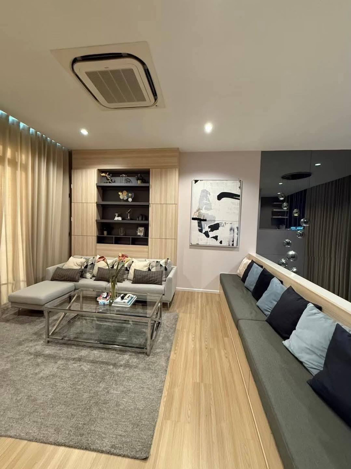 For RentTownhomePattanakan, Srinakarin : Townhome for rent, 3.5 floors