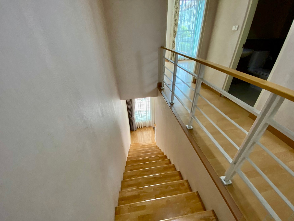 ขายทาวน์โฮมลาดพร้าว101 แฮปปี้แลนด์ : ขายทาวน์โฮม 3 ชั้น บ้านกลางเมือง ลาดพร้าว 87 | บ้านเปล่า แต่งได้ตามสไตล์ | ทำเลเมือง เดินทางสะดวก