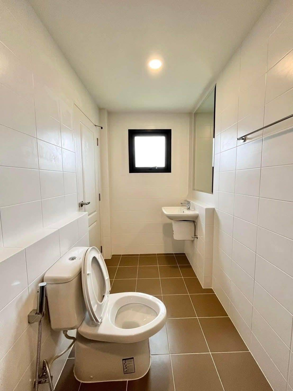 ให้เช่าบ้านวิภาวดี ดอนเมือง หลักสี่ : 📌 ให้เช่า บ้านเดี่ยวหลังมุมสวยทำเลดี Centro วิภาวดี  📍ใกล้ Harrow International School 