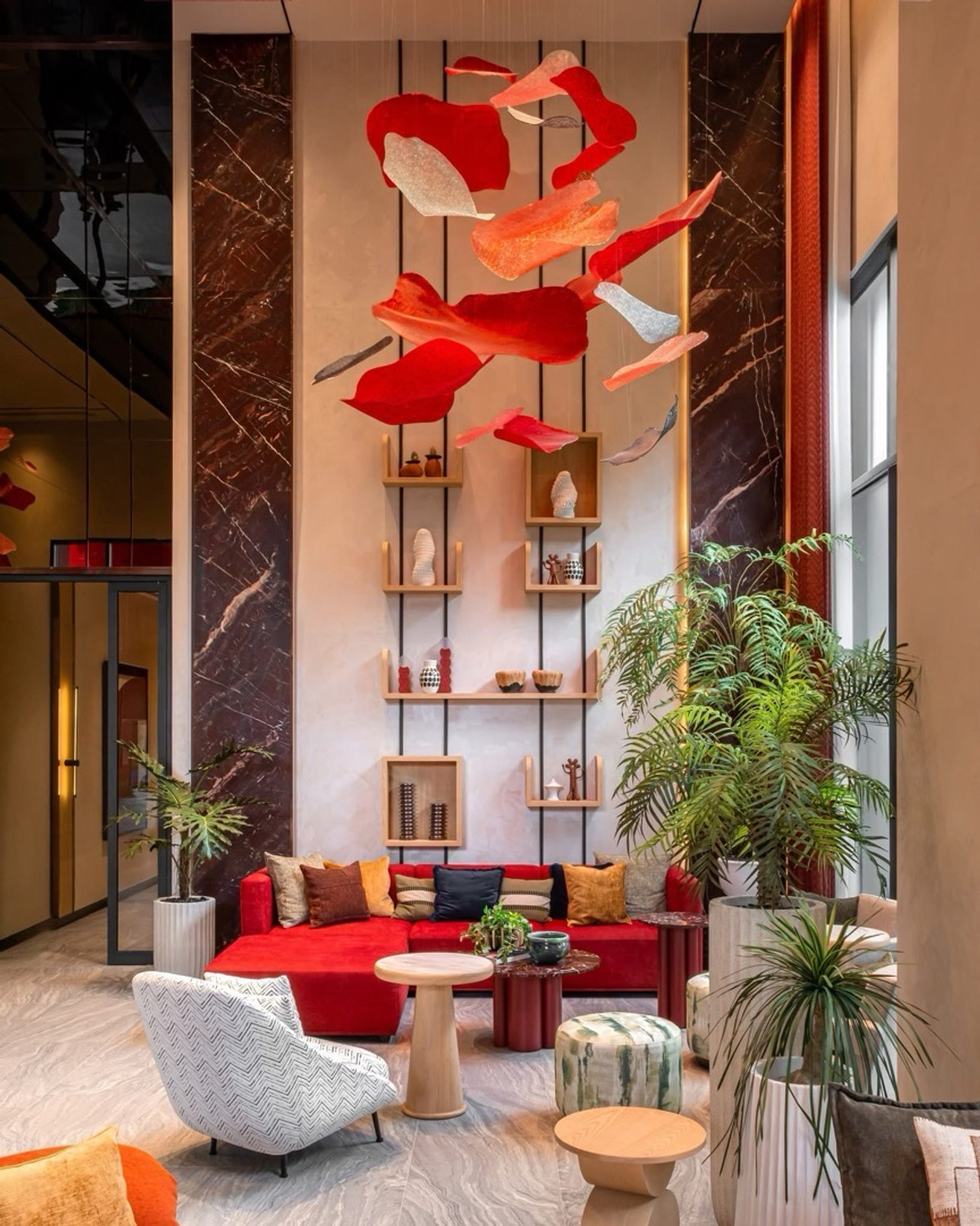 ขายคอนโดพระราม 9 เพชรบุรีตัดใหม่ RCA : 𝐓𝐇𝐄 𝐁𝐀𝐒𝐄 𝐑𝐀𝐌𝐀𝟗 ใกล้ 𝐌𝐑𝐓 พระราม𝟗 ฟรีเงินดาวน์ 𝐎 บาท ผ่อนสบายๆ 𝟖,𝟗𝟎𝟎/เดือน ฟรีทุกค่าใช่จ่าย 