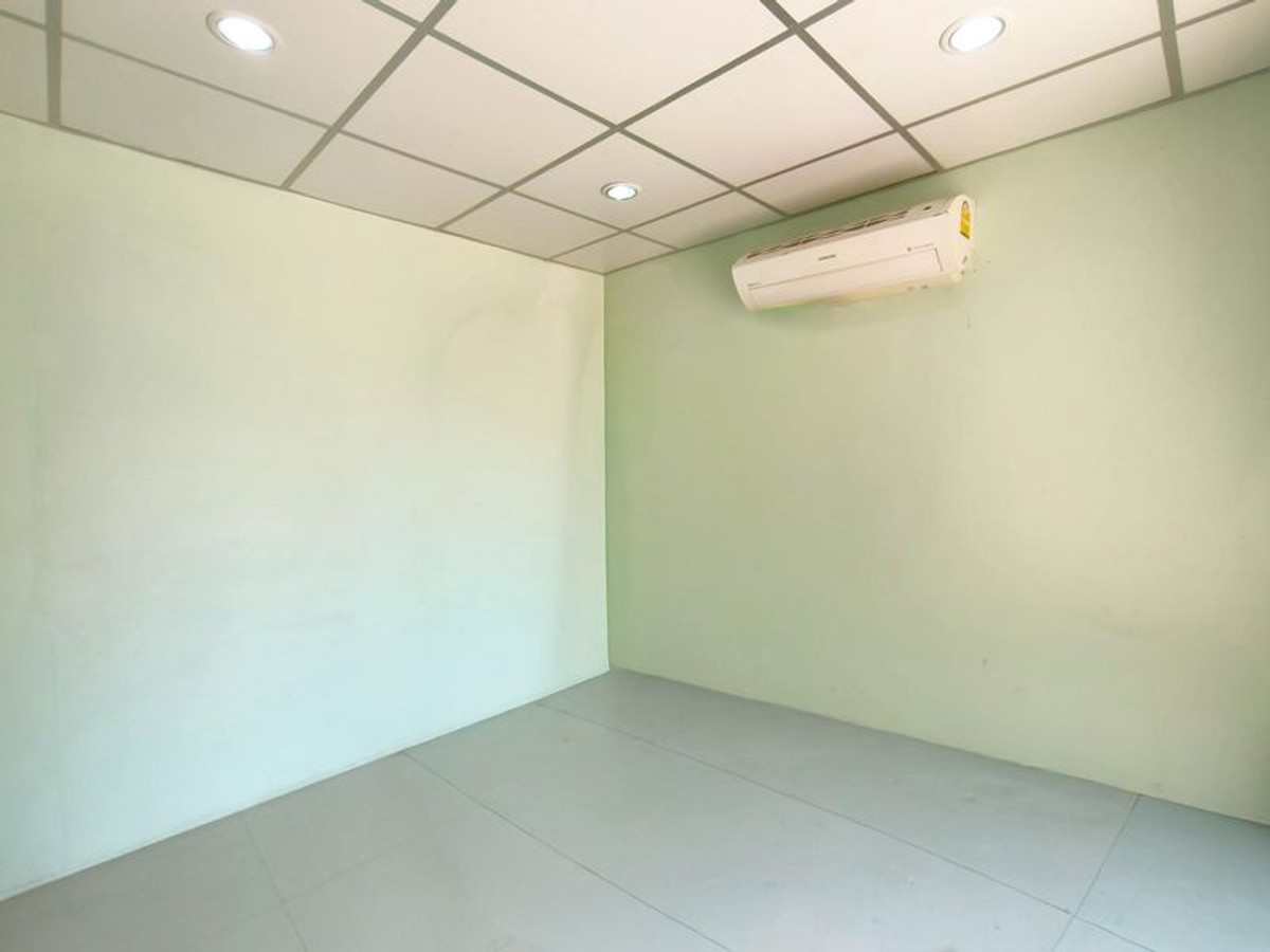 ขายบ้านลาดกระบัง สุวรรณภูมิ : ขายบ้านเดี่ยว 2 ชั้น หมู่บ้าน Passorn Prestige อ่อนนุช TYPE CRESENDO เนื้อที่ 50.7 ตารางวา 3 ห้องนอน แขวงประเวศ เขตประเวศ กรุงเทพมหานคร