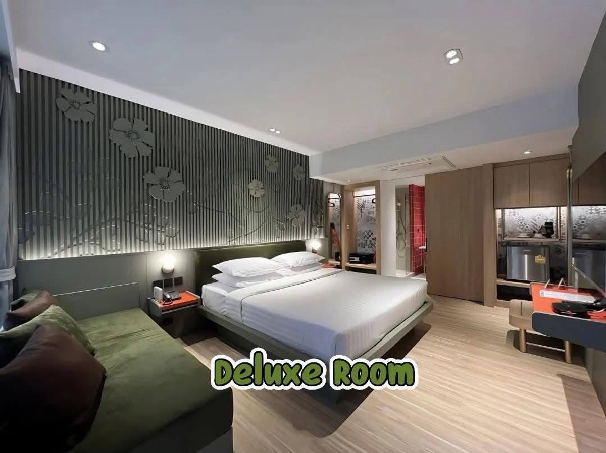 For SaleHotel&Apartment BusinessCha-am Phetchaburi : Beachfront Resort for Sale in Cha-am 40 Rooms High Occupancy Fully Renovated Ready Business