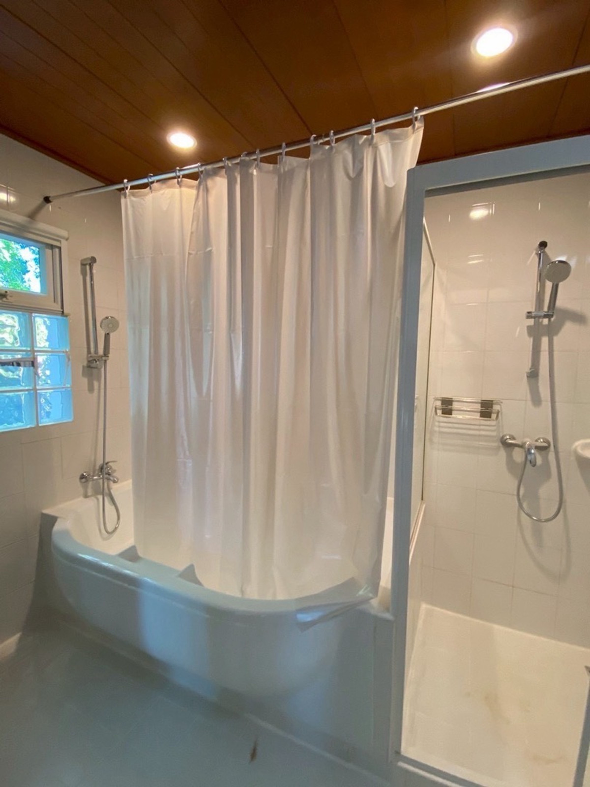 For RentHouseChaengwatana, Muangthong : Luxury Private Pool Villa Near ISB for Expat Families, Spacious Living