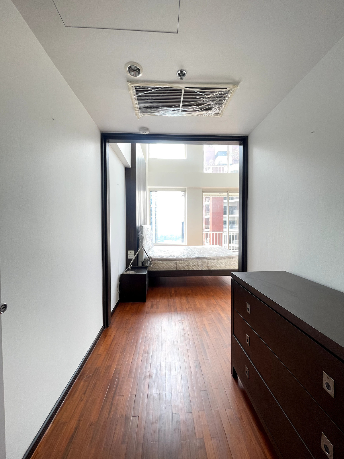 For SaleCondoWitthayu, Chidlom, Langsuan, Ploenchit : Condo for sale, Langsuan Ville, 2 bedrooms, 151.19 sq m, Lang Suan area, near BTS Chidlom, near Lumpini Park, convenient travel.