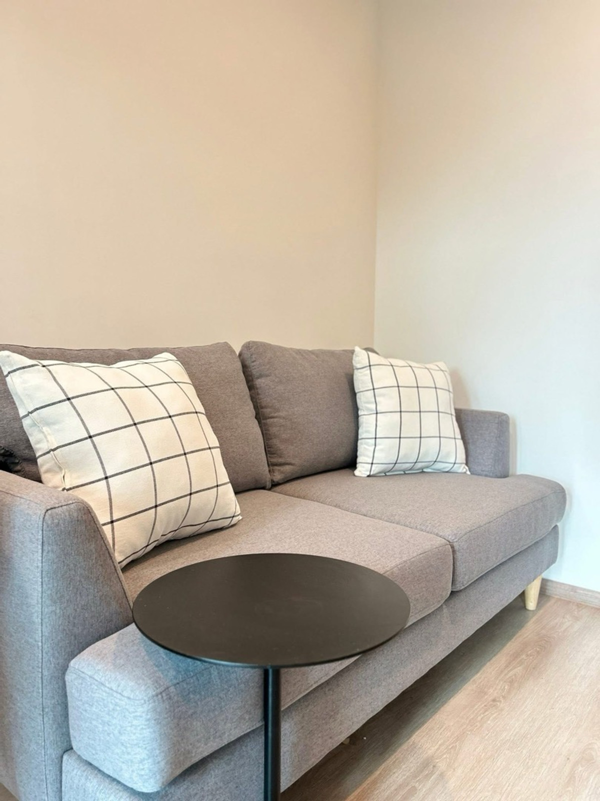 ให้เช่าคอนโดพระราม 9 เพชรบุรีตัดใหม่ RCA : 🚀 Nue District พระราม9 - 31ตรม. 1นอน1น้ำ พร้อมอยู่ 092-545-6151 (ทีม)