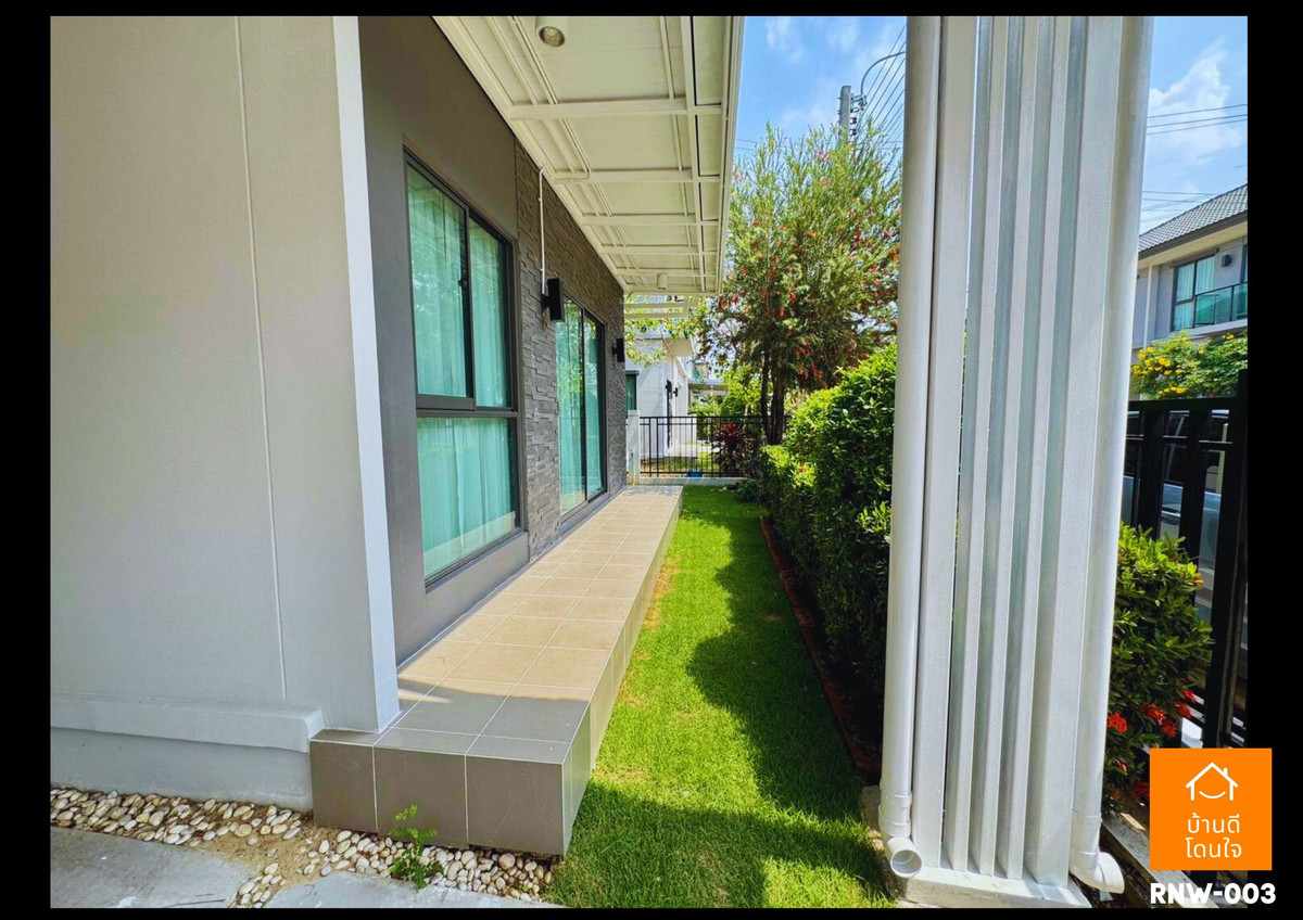For RentNonthaburi, Bang Yai, Bangbuathong : Twin house for rent, Perfect Park Westgate (36.7 sq m.), 4 bedrooms, 3 bathrooms, ready to move in.