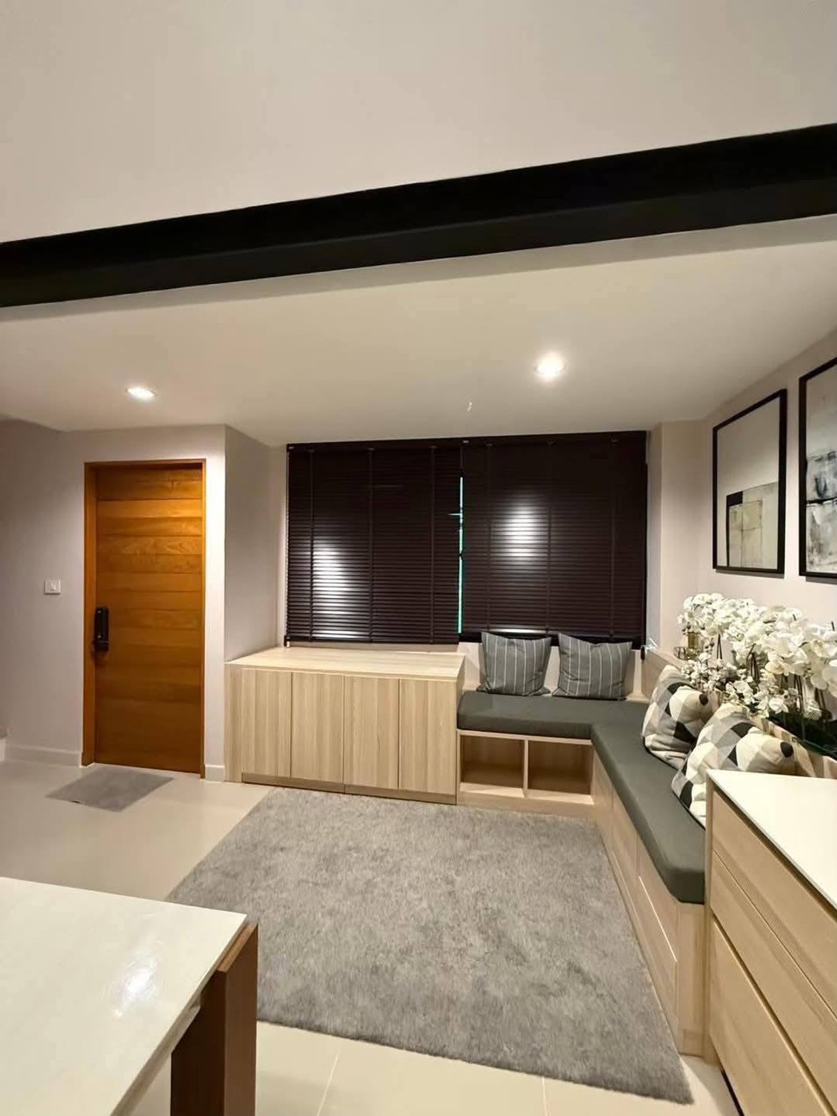 For RentTownhomePattanakan, Srinakarin : Townhome for rent, 3.5 floors