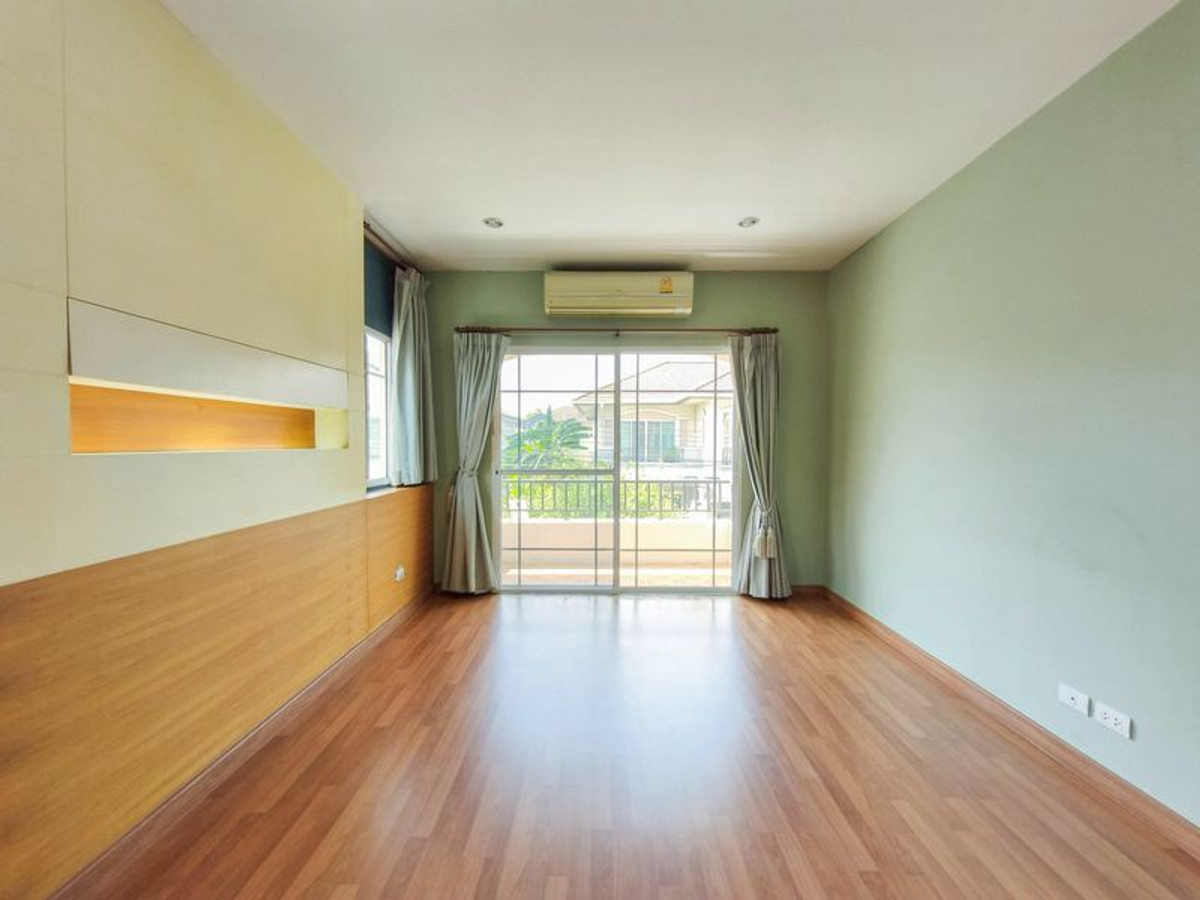 ขายบ้านลาดกระบัง สุวรรณภูมิ : ขายบ้านเดี่ยว 2 ชั้น หมู่บ้าน Passorn Prestige อ่อนนุช TYPE CRESENDO เนื้อที่ 50.7 ตารางวา 3 ห้องนอน แขวงประเวศ เขตประเวศ กรุงเทพมหานคร