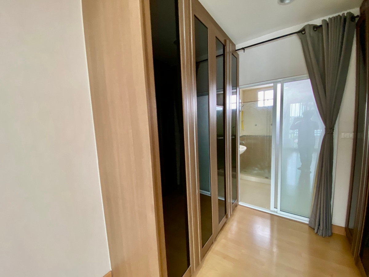 ขายทาวน์โฮมลาดพร้าว101 แฮปปี้แลนด์ : ขายทาวน์โฮม 3 ชั้น บ้านกลางเมือง ลาดพร้าว 87 | บ้านเปล่า แต่งได้ตามสไตล์ | ทำเลเมือง เดินทางสะดวก