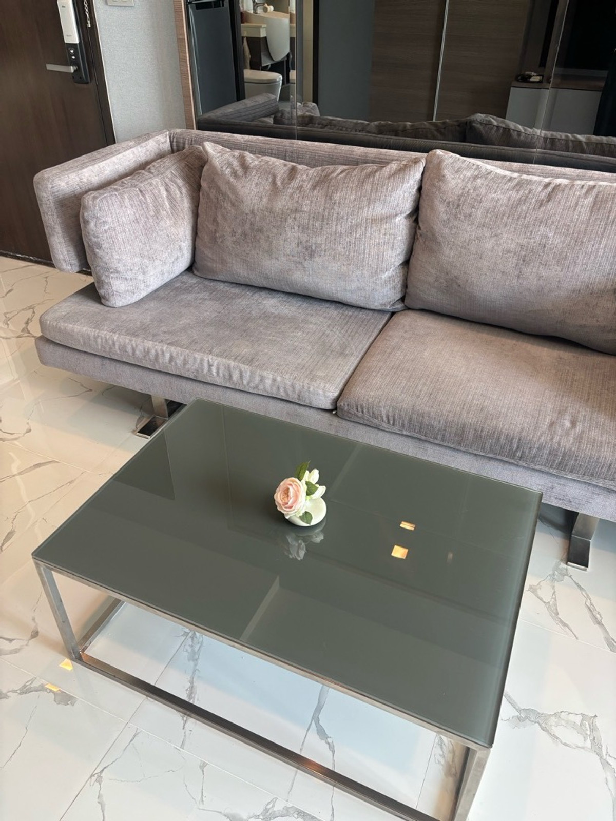 ให้เช่าคอนโดอ่อนนุช อุดมสุข : ✨ ให้เช่าคอนโดหรู Rare Layout ห้องมุมโค้ง วิวเมืองกรุงเทพชั้นสูง สวยมาก
📍 โครงการ Skywalk Residences
ใกล้ BTS พระโขนง เพียง 250 เมตร (เดิน 3 นาที) :25,000 THB/month 51ตรม