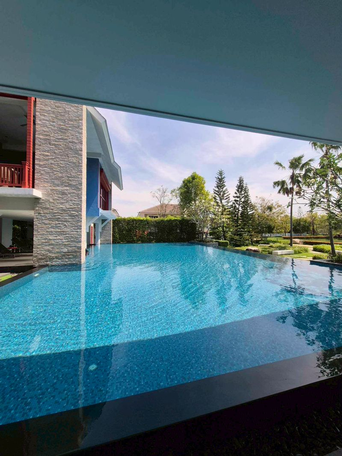 For SaleHousePhutthamonthon, Salaya : 2-story detached house for sale, Villaggio Village (Pinklao - Salaya), good location, near Mahidol University, area 56.6 square meters, 3 bedrooms, Sala Sala Subdistrict, Bang Kruai District, Nonthaburi Province.