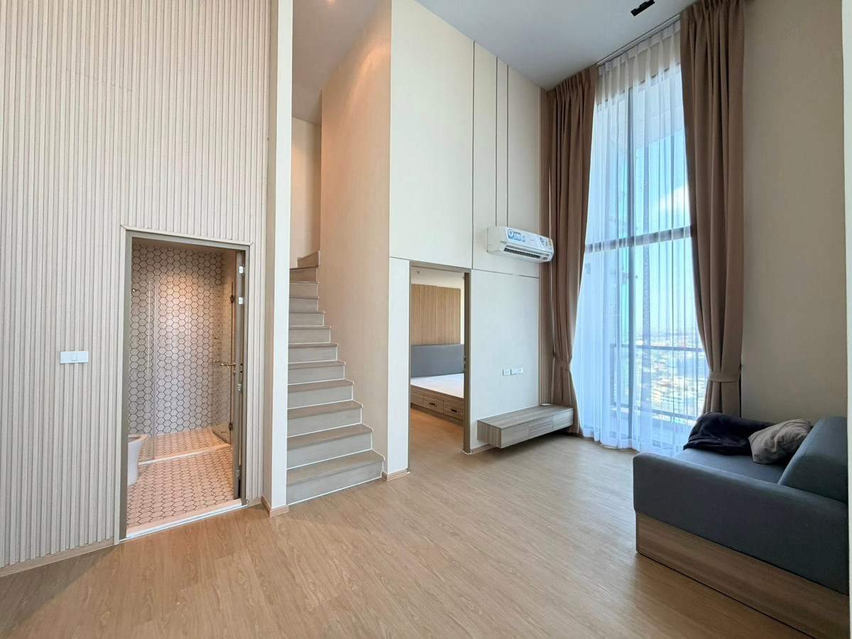 ให้เช่าคอนโดท่าพระ ตลาดพลู วุฒากาศ : ⭐️ Altitude Unicorn Sathorn-Tha Phra ⭐️ ห้องLoft 2 ห้องนอน 1 ห้องน้ำ ห้องมุมวิวสวย ตกแต่งพร้อมอยู่