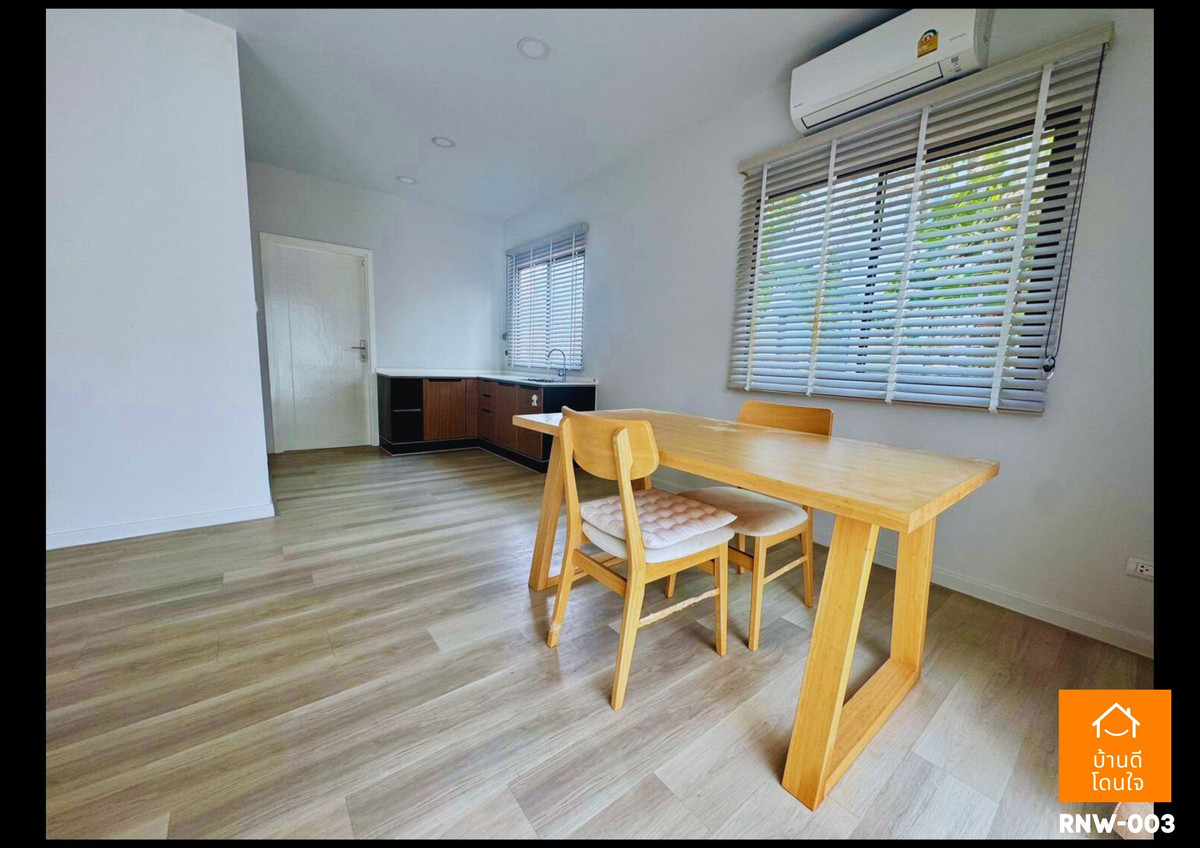 For RentNonthaburi, Bang Yai, Bangbuathong : Twin house for rent, Perfect Park Westgate (36.7 sq m.), 4 bedrooms, 3 bathrooms, ready to move in.