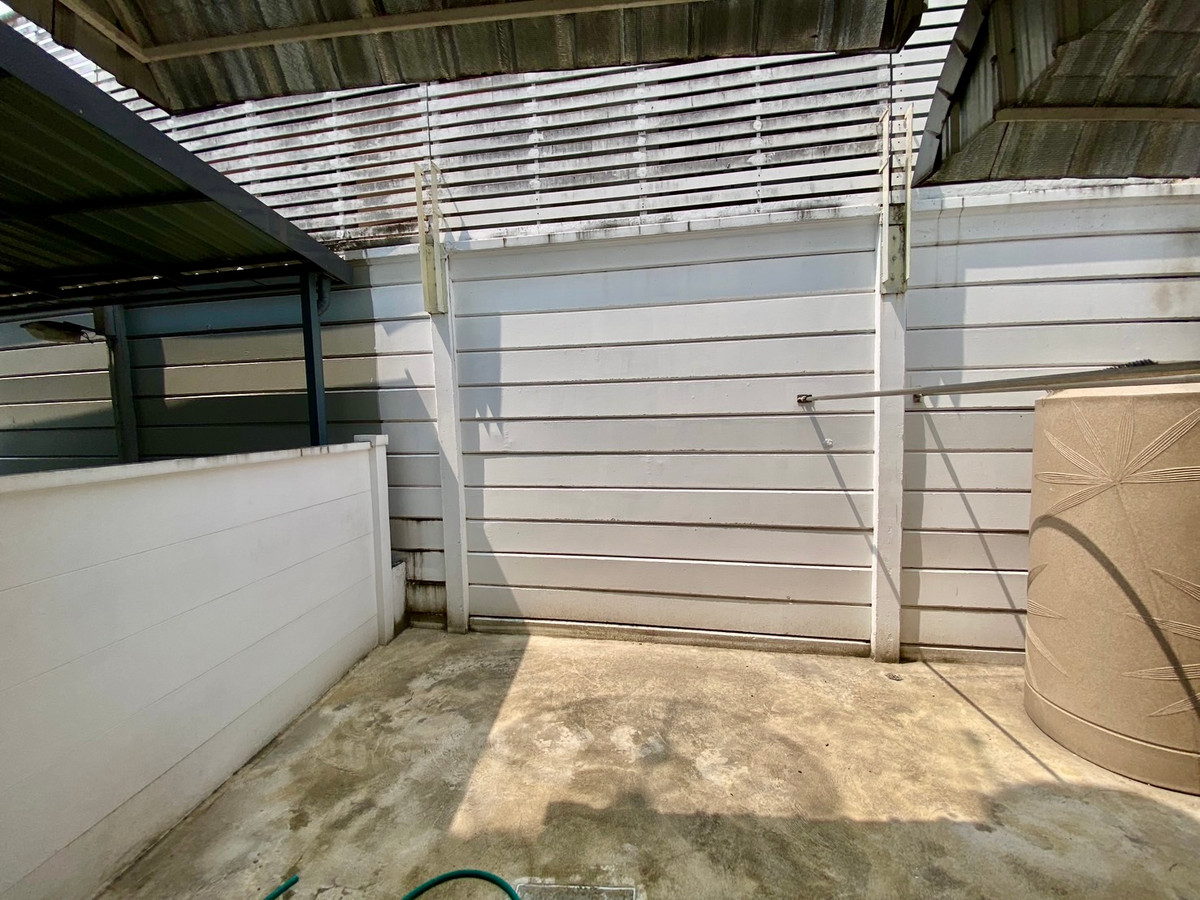 ขายทาวน์โฮมลาดพร้าว101 แฮปปี้แลนด์ : ขายทาวน์โฮม 3 ชั้น บ้านกลางเมือง ลาดพร้าว 87 | บ้านเปล่า แต่งได้ตามสไตล์ | ทำเลเมือง เดินทางสะดวก