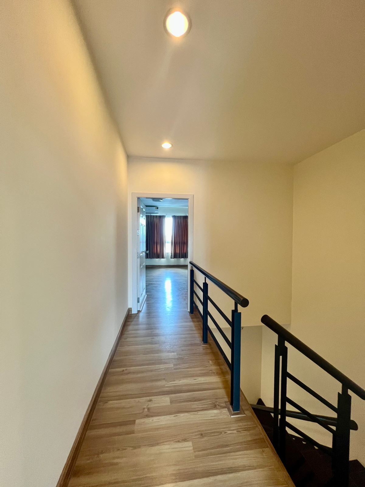 ให้เช่าทาวน์โฮมเกษตร นวมินทร์ ลาดปลาเค้า : ให้เช่า Townhome 4 ชั้น Premium Place Ekkamai–Ramintra 2 | เหมาะทำโฮมออฟฟิศ | พื้นที่ใหญ่ ทำเลเลียบด่วน