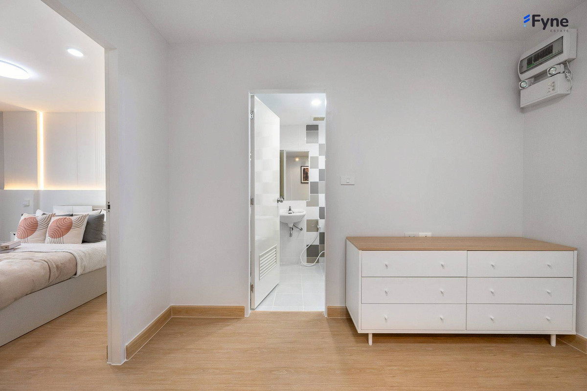 For SaleCondoKasetsart, Ratchayothin : The Niche ID Lat Phrao-Wang Hin 7 minutes MRT Phawana (1.8km)