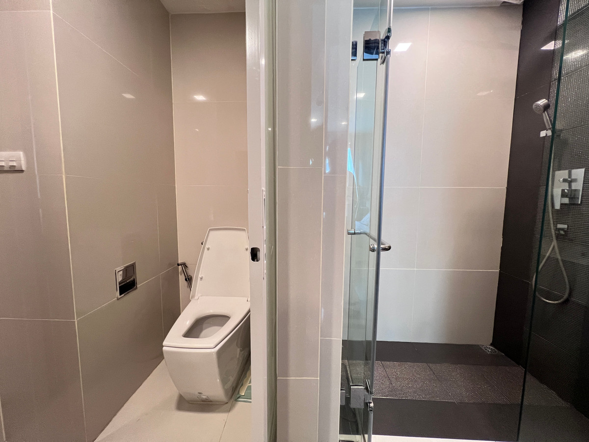 ให้เช่าคอนโดอ่อนนุช อุดมสุข : RC026526 Condo 2 beds for rent at RHYTHM Sukhumvit 44/1 ติด BTS พระโขนง