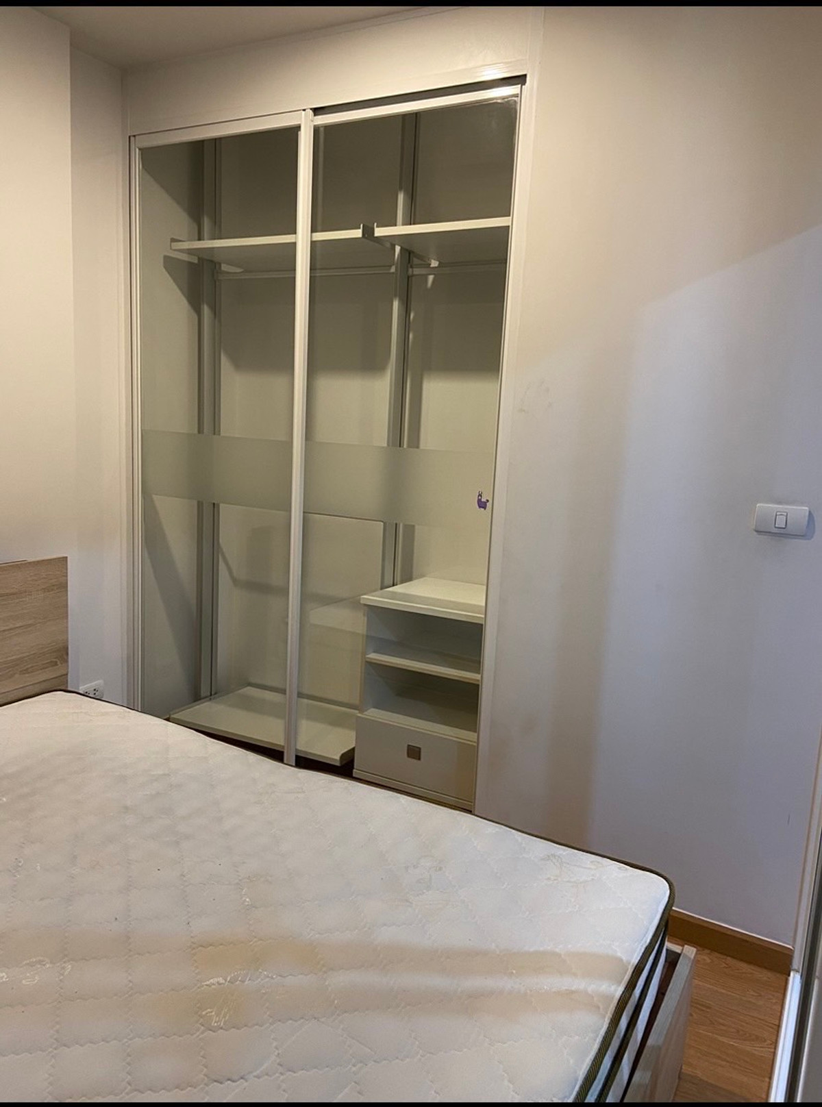 For RentCondoBang Sue, Wong Sawang, Tao Pun : The Parkland Ratchada-Wong Sawang rents only 10,000!!