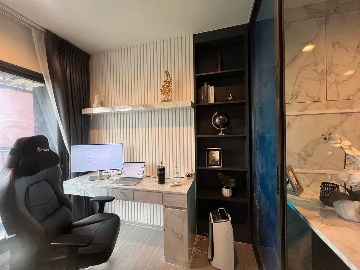 ให้เช่าคอนโดพระราม 9 เพชรบุรีตัดใหม่ RCA : ให้เช่าคอนโด Life Asoke Hype 35 ตรม เฟอร์ครบ 23,000 บาท/เดือน