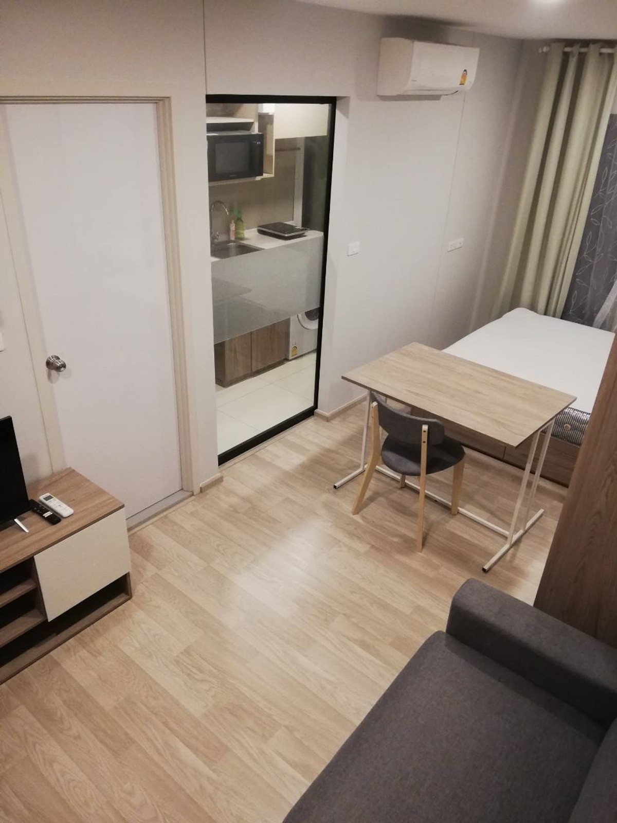 For RentCondoOnnut, Udomsuk : Cheapest in the project‼️ For rent Plum Condo Sukhumvit 97.1 🔥 Beautiful room, fully furnished + has a washing machine 📍 Ready to move in  (Respond to chat and answer calls very quickly)