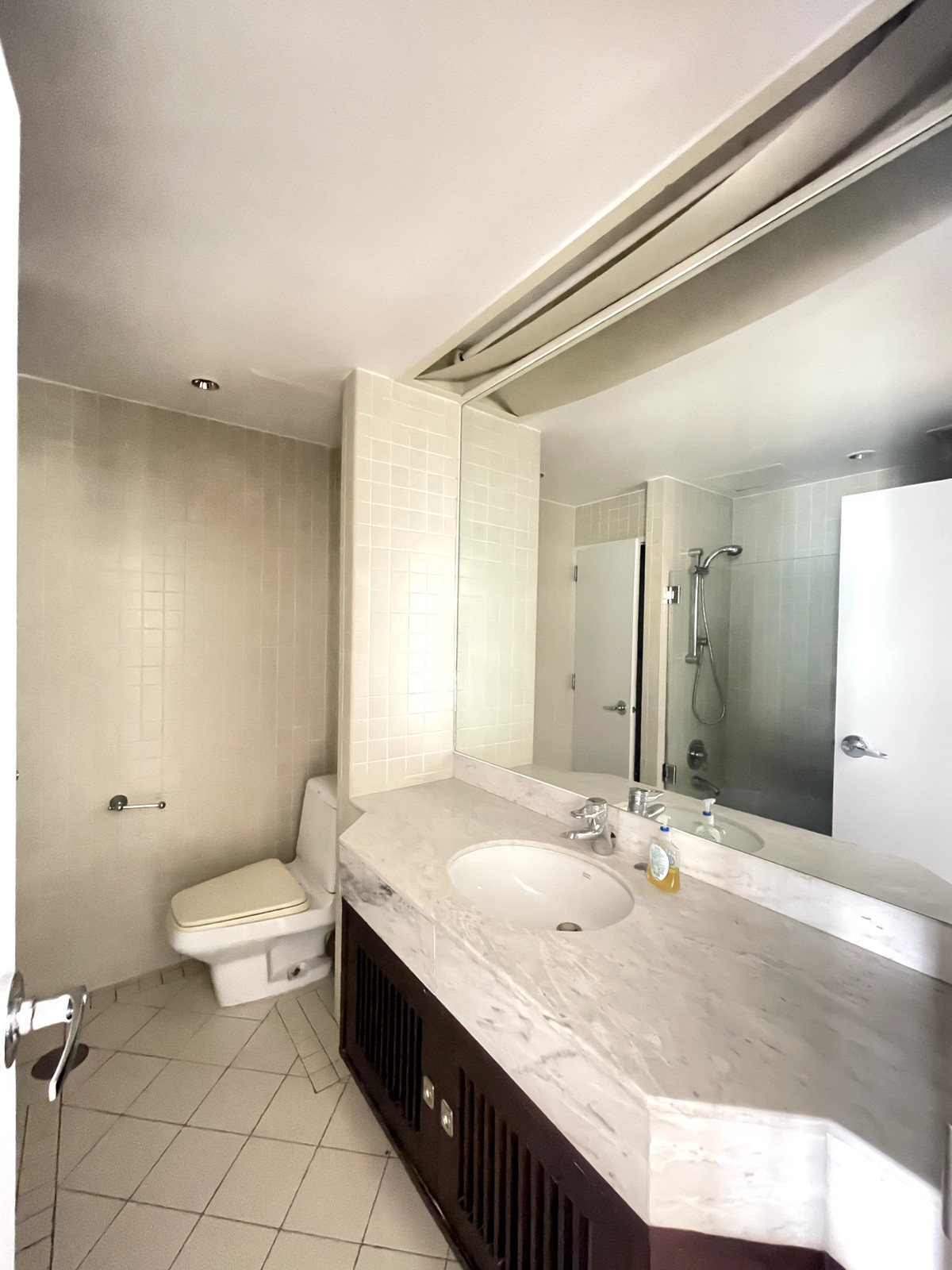 For SaleCondoWitthayu, Chidlom, Langsuan, Ploenchit : Condo for sale, Langsuan Ville, 2 bedrooms, 151.19 sq m, Lang Suan area, near BTS Chidlom, near Lumpini Park, convenient travel.