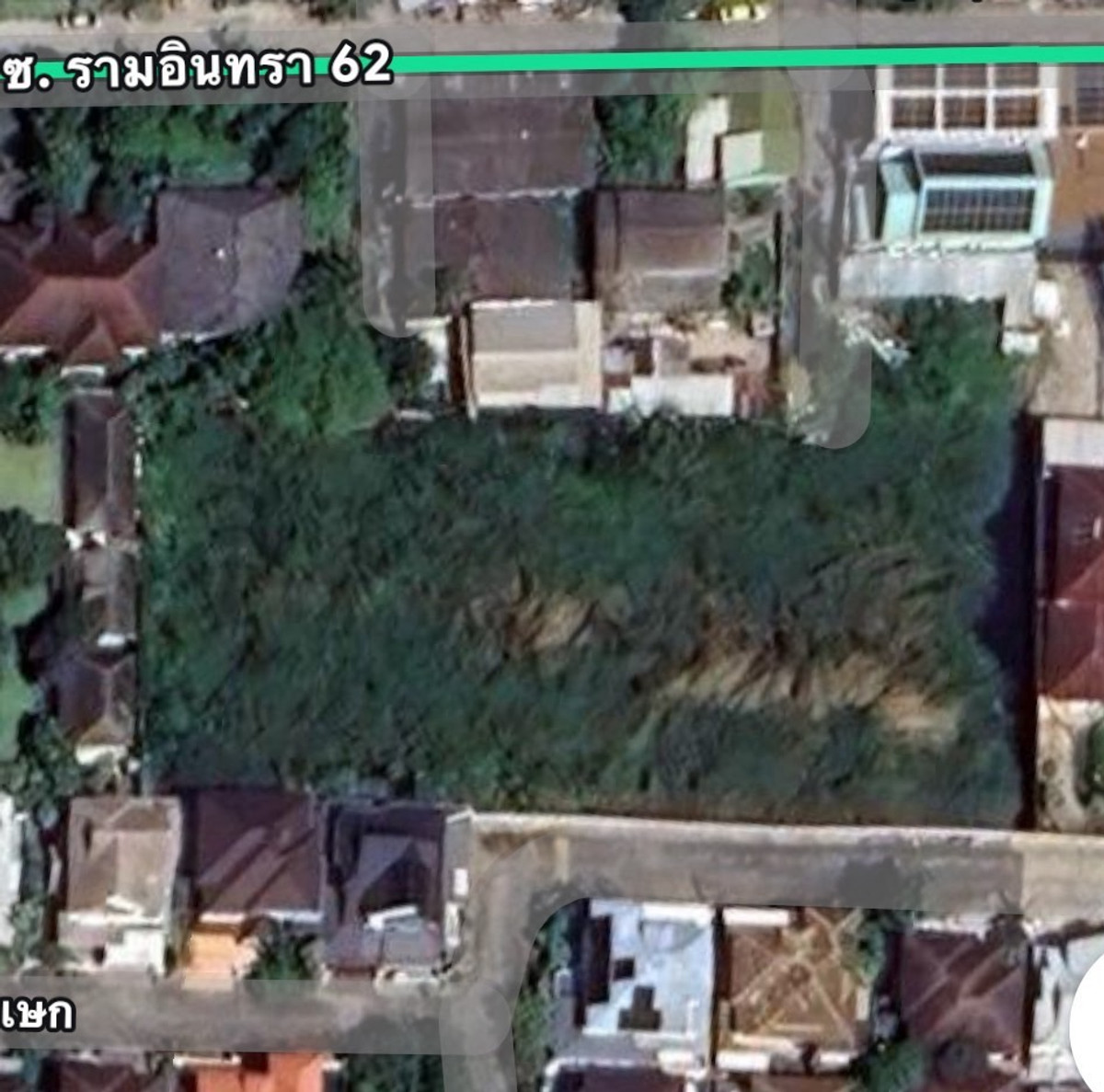 ขายที่ดินนวมินทร์ รามอินทรา : ขายที่ดิน รามอินทรา 62 ติดถนน 2 ด้าน เข้าได้ 2 ทาง เหมาะ สร้างบ้าน สำนักงาน เนื้อที่ 2-1-88 ไร่ แปลงสวย ราคาถูกกว่า ใกล้เคียง