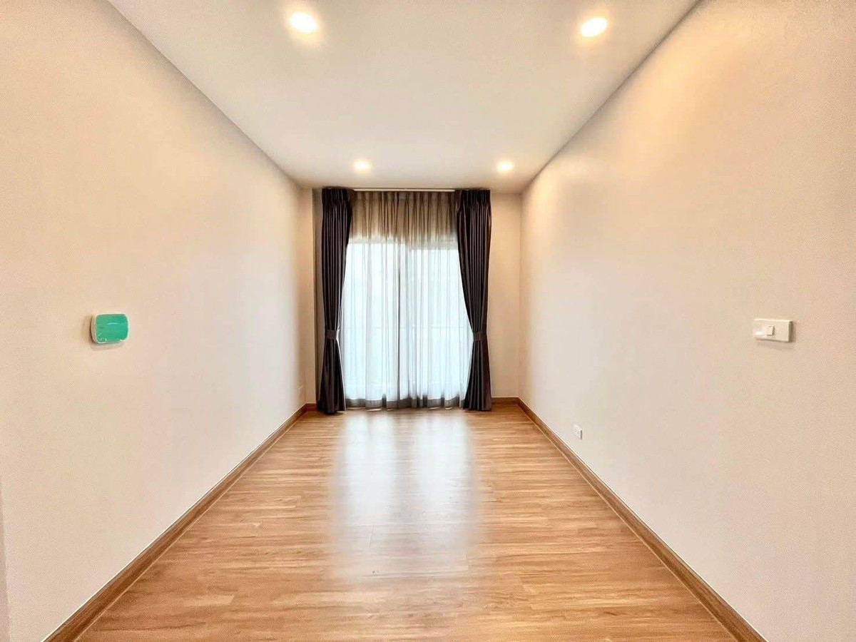 ให้เช่าบ้านวิภาวดี ดอนเมือง หลักสี่ : 📌 ให้เช่า บ้านเดี่ยวหลังมุมสวยทำเลดี Centro วิภาวดี  📍ใกล้ Harrow International School 