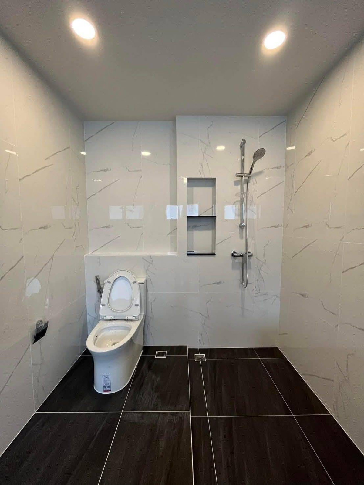 ให้เช่าบ้านวิภาวดี ดอนเมือง หลักสี่ : 📌 ให้เช่า บ้านเดี่ยวหลังมุมสวยทำเลดี Centro วิภาวดี  📍ใกล้ Harrow International School 