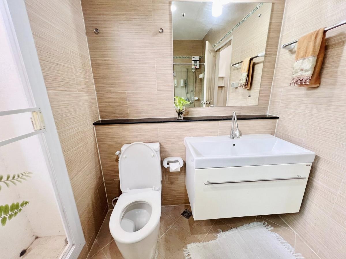 For SaleHouseLadkrabang, Suwannaphum Airport : 28/02/2026, House ready to move in, Perfect Place Sukhumvit 77, near Suvarnabhumi, 3 bedrooms, great price. 
Can be rented or bought Perfect for every lifestyle, starting at 45,000 baht/month