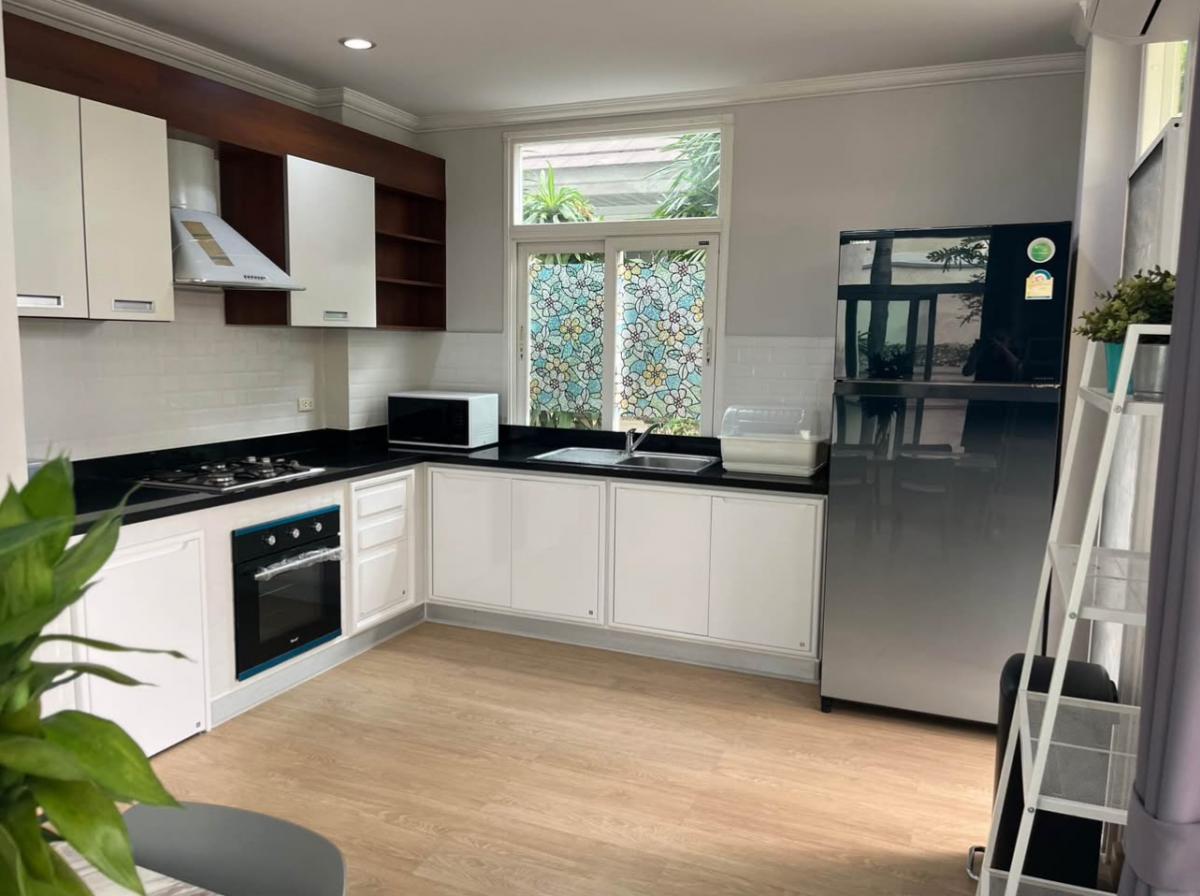 ให้เช่าบ้านนวมินทร์ รามอินทรา : 28/02/2026, เช่าบ้านเดี่ยว 3 นอน 3 น้ำ เฟอร์ครบ 58,000 บ./ด. 
มาสเตอร์พีซ เอกมัย-รามอินทรา เงียบสงบพร้อม รปภ. 24 ชม.