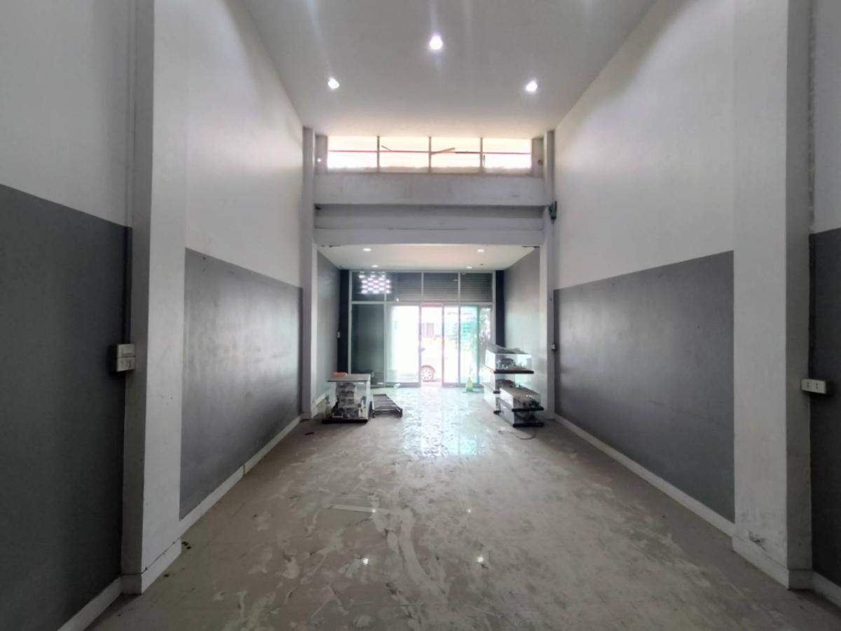 For SaleShop HouseMahachai Samut Sakhon : For Sale Comercial Building 4 floors Samutsakorn , Mahachai , Mueang Samut Sakhon , Samut Sakhon , CX-147272